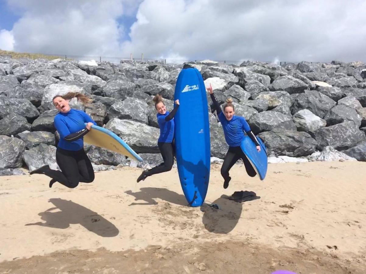 Lahinch -Beach -Surf- Hostel Esterno foto